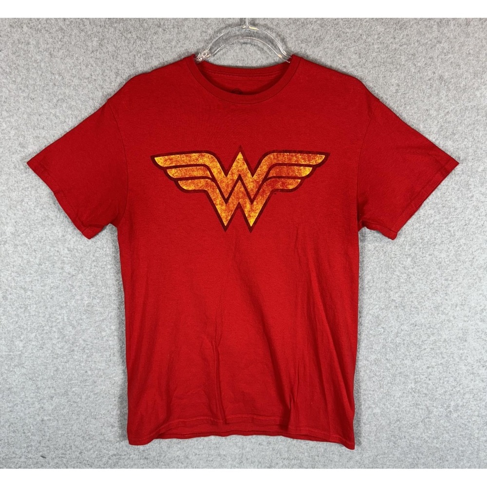 Wonder Woman Shirt Mens Medium Red DC Comics Superhero Movie Tee Graphic Logo